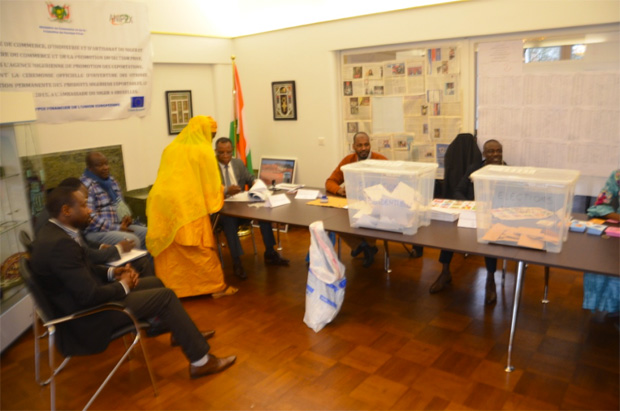 Election-Diaspora-Niger-Ambassade-Belgique-02